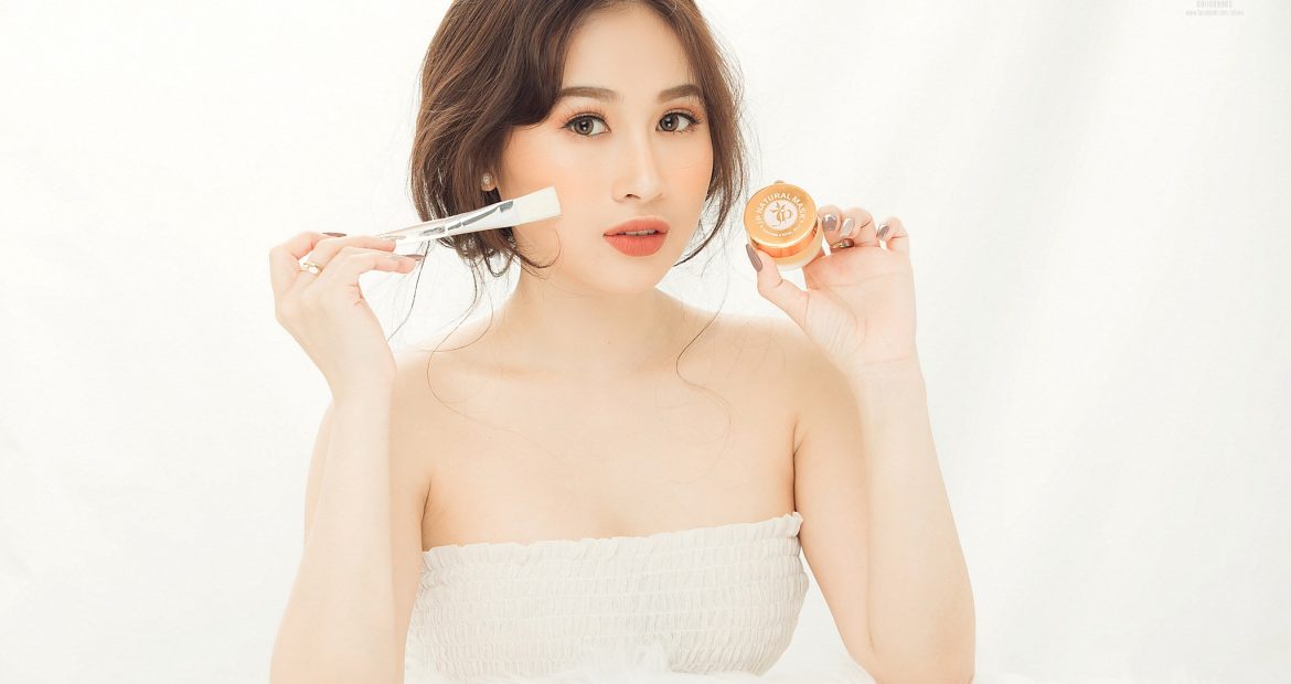 Khach – Anh My phong